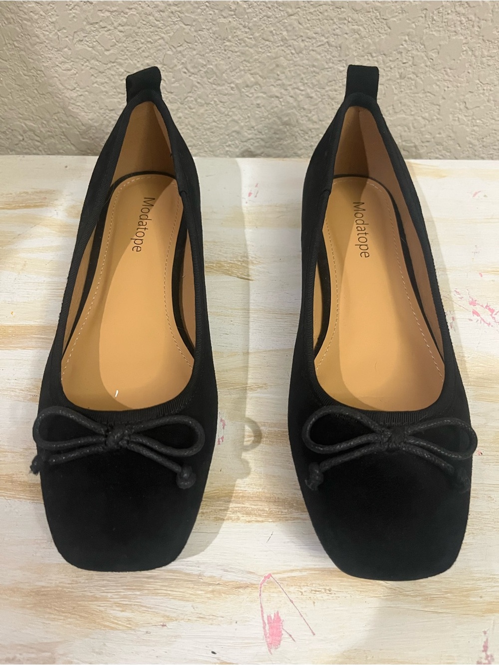 Modatope Black Suede Ballet Flats with Bow
